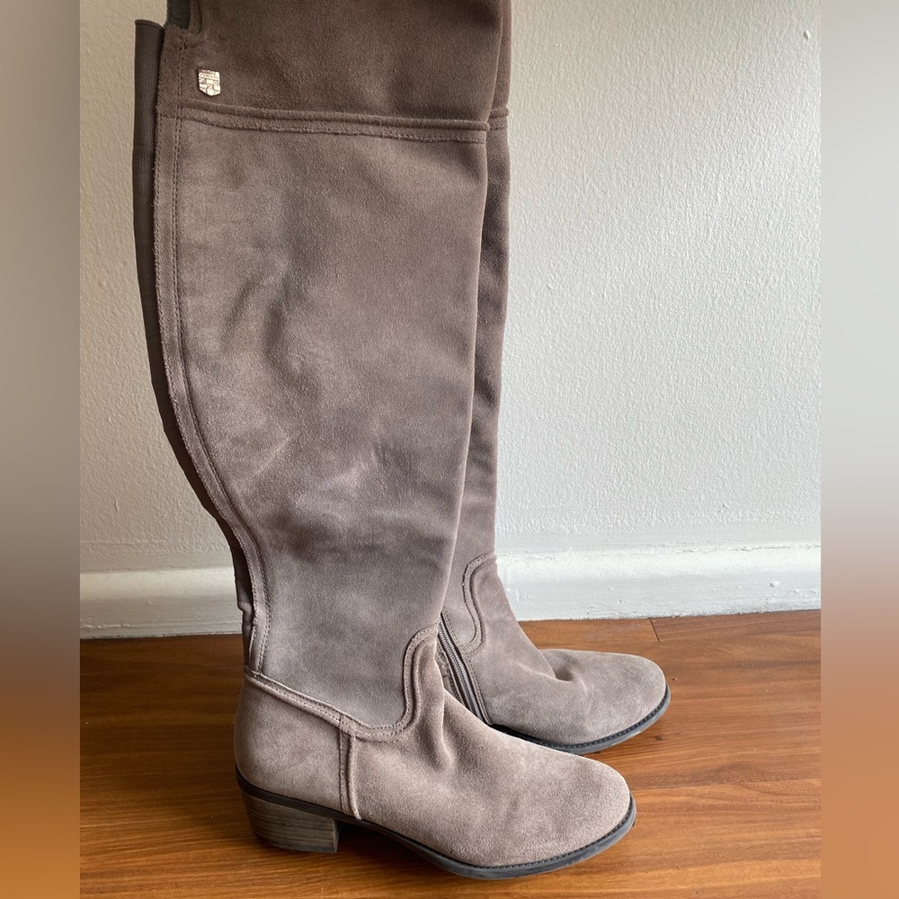 Vince Camuto Baldwin Suede Over the Knee Boots size 9